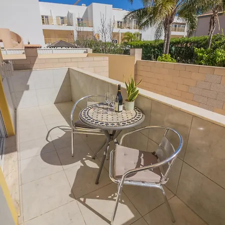 Bb Dona Ana 拉哥斯