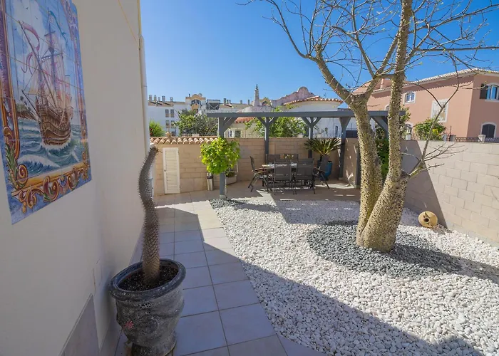 ベッド・アンド・ブレックファスト Dona Ana 4*